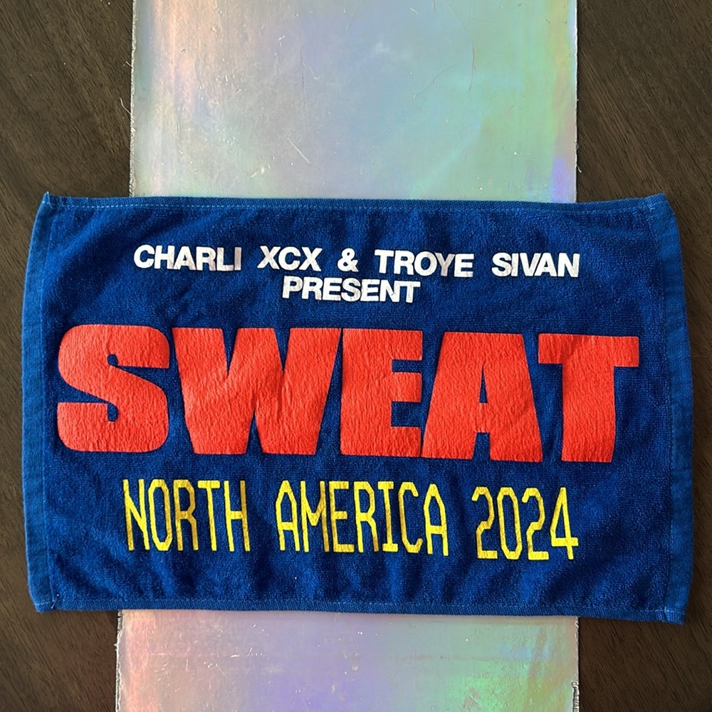 💦 Charli XCX & Troye Sivan Sweat Tour Merch Towel 💦